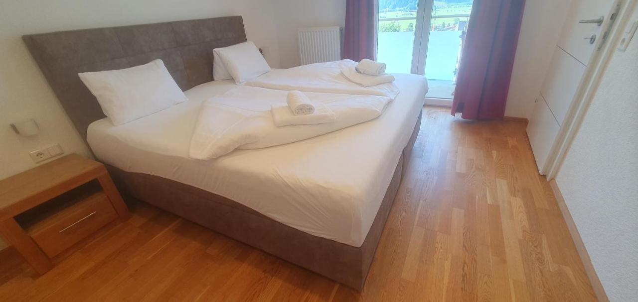 Apartment Hohe Tauern Piesendorf Bagian luar foto