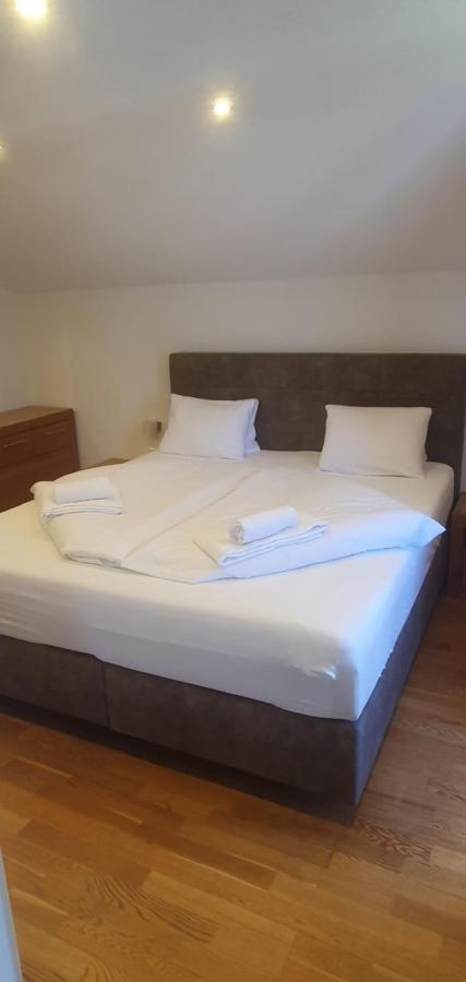Apartment Hohe Tauern Piesendorf Bagian luar foto